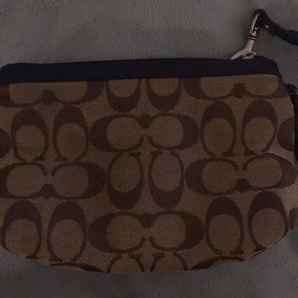 Coach Wristlet - Picture 3 of 5